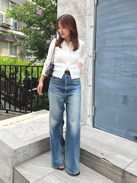 「Whim Gazette（ウィムガゼット）の【GEMINI】ストレートDENIMパンツ（デニムパンツ、ブルー系）」を使った、sayakaさん（レディース・159cm）の春コーディネート