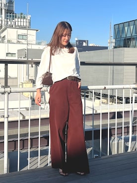 「Whim Gazette（ウィムガゼット）のコットンプルオーバー（Tシャツ/カットソー、ホワイト系）」を使った、sayakaさん（レディース・159cm）の春コーディネート