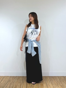 「Whim Gazette（ウィムガゼット）の＜WEB限定＞【GEMINI】プリントノースリーブプルオーバー（Tシャツ/カットソー、ホワイト系）」を使った、sayakaさん（レディース・159cm）の夏コーディネート