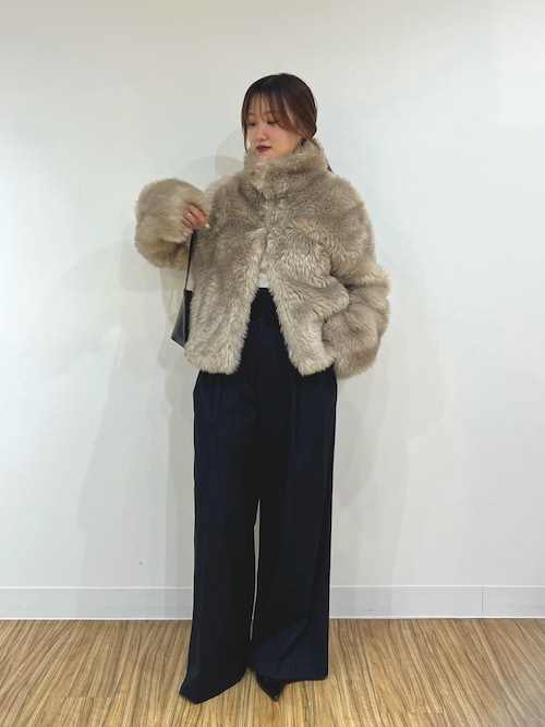 Whim Gazette（ウィム ガゼット） パンプス 「Hoaw.」エナメルポイン