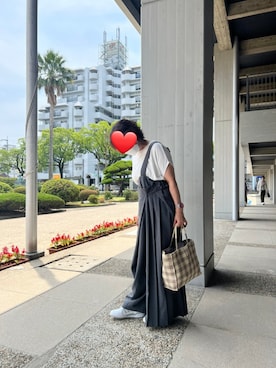 「antiqua（アンティカ）のアイテム（サロペット/オーバーオール）」を使った、 LEEさん（レディース・160cm）の夏コーディネート