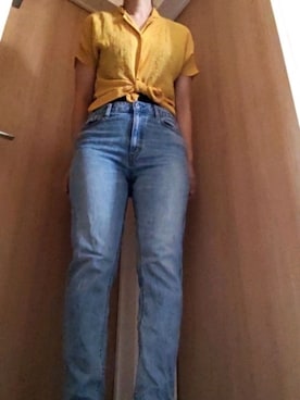 「黄色コーデ」｜「アイテム（パンツ）」を使った、モルパティさん（レディース・162cm）の秋コーディネート