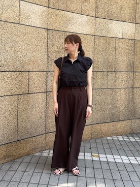 「RODE SKO(ロデスコ)のラインストーンストラップサンダル(サンダル、ブラウン系)」を使った、naoさん(レディース・161cm)の夏コーディネート