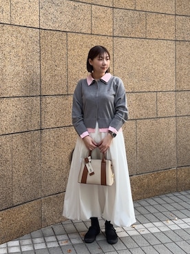 「RODE SKO（ロデスコ）のロゴリボン付2WAYハンドバッグ（ハンドバッグ、ホワイト系）」を使った、naoさん（レディース・161cm）の春コーディネート