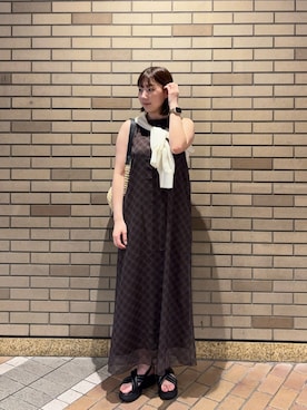 「RODE SKO(ロデスコ)のパテッドボリュームソールサンダル(サンダル、ブラック系)」を使った、naoさん(レディース・161cm)の春コーディネート