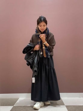 「アイテム（マフラー）」を使った、yuccoさん（レディース・158cm）の秋コーディネート