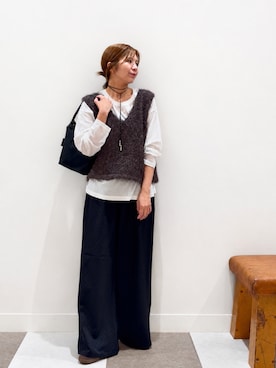 「ITEMS URBANRESEARCH（アイテムズ アーバンリサーチ）のシアーロングTシャツ（Tシャツ/カットソー、ホワイト系）」を使った、yuccoさん（レディース・158cm）の秋コーディネート