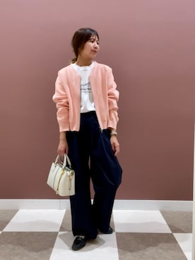 「ITEMS URBANRESEARCH（アイテムズ アーバンリサーチ）のロゴプリントロンTシャツ（Tシャツ/カットソー、ホワイト系）」を使った、yuccoさん（レディース・158cm）の春コーディネート