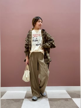 「ITEMS URBANRESEARCH（アイテムズ アーバンリサーチ）の起毛チェックルーズシャツ（シャツ/ブラウス）」を使った、yuccoさん（レディース・158cm）の秋コーディネート