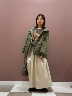「アイテム（マウンテンパーカー）」を使った、yuccoさん（レディース・158cm）の秋コーディネート