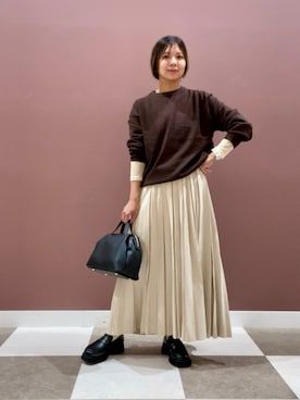 「アイテム（スカート、ベージュ系）」を使った、yuccoさん（レディース・158cm）の秋コーディネート