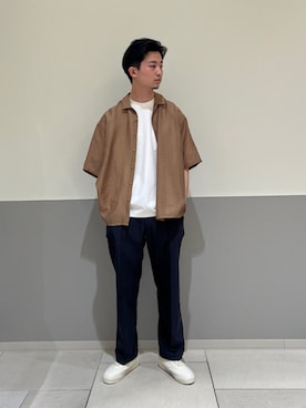 「SHIPS any（シップス エニィ）のアイテム（スラックス）」を使った、藤田さん（メンズ・175cm）の夏コーディネート