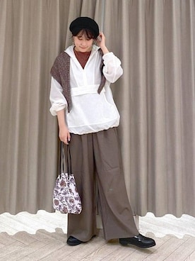 「アイテム（トートバッグ、パープル系）」を使った、ちろっPさん（レディース・163cm）の秋コーディネート