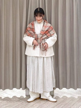 「ナチュラル」｜「アイテム（ノーカラーコート）」を使った、ちろっPさん（レディース・163cm）の秋コーディネート