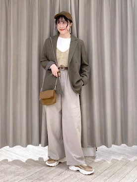 「アイテム（財布）」を使った、ちろっPさん（レディース・163cm）の秋コーディネート