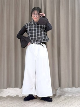 「studio CLIP（スタディオクリップ）の【接触冷感】ひんやりクロップドワイドパンツ[プチ・プラスサイズあり]（その他パンツ、ホワイト系）」を使った、ちろっPさん（レディース・163cm）の夏コーディネート