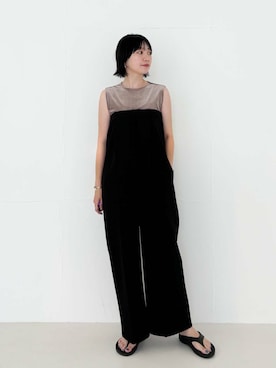 「ブルベ冬×秋カラーコーデ」｜「アイテム（オールインワン・サロペット）」を使った、yabuuchiさん（レディース・167cm）の秋コーディネート