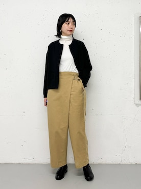 「アイテム（ノーカラージャケット）」を使った、yabuuchiさん（レディース・167cm）の秋コーディネート