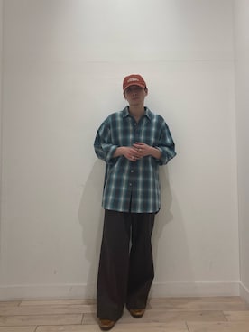 「FORK&SPOON（フォークアンドスプーン）のアイテム（その他パンツ）」を使った、yuukishibataさん（メンズ・165cm）の秋コーディネート