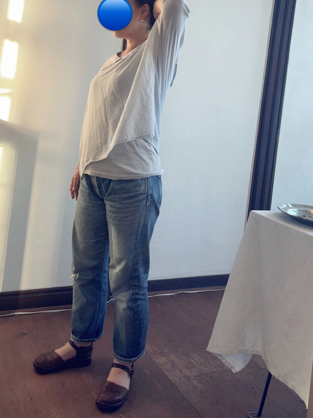 「サンダル、アツいコーデ全部見せ、オーロラシューズ、チョーカー」｜「mizuiroindのアイテム（デニムパンツ、ブルー系）」を使った、cafecloud9さん（レディース・153cm）の夏コーディネートの1枚目の写真