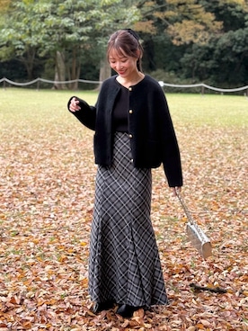 「アイテム（トートバッグ）」を使った、KAZUMIさん（レディース・153cm）の秋コーディネート