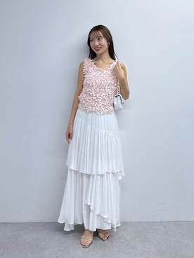 「La boutique BonBon（ラブティックボンボン）の【miki監修・盛れるシルエット】イレヘムティアードスカート（スカート、ホワイト系）」を使った、KAZUMIさん（レディース・153cm）の春コーディネート