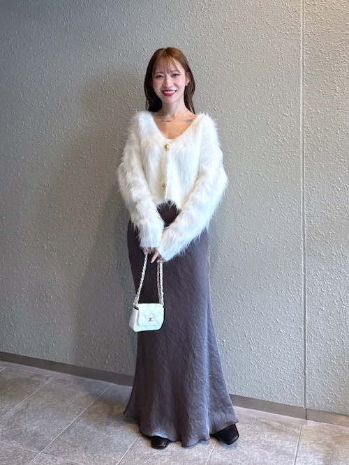 【新品タグ付き】ロングフェザークロップドカーディガン ラブティックボンボン 新品タグ付き】ロングフェザークロップドカーディガン ラブ