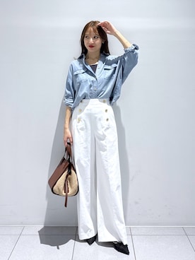 「La boutique BonBon（ラブティックボンボン）の【RISA監修・今すぐお届け！】シアーデニム3WAYシャツ（シャツ/ブラウス、ブルー系）」を使った、KAZUMIさん（レディース・153cm）の春コーディネート