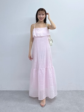 「La boutique BonBon（ラブティックボンボン）の【タウンでもリゾートでも◎】ハシゴストライプキャミワンピース（ワンピース、ピンク系）」を使った、KAZUMIさん（レディース・153cm）の春コーディネート
