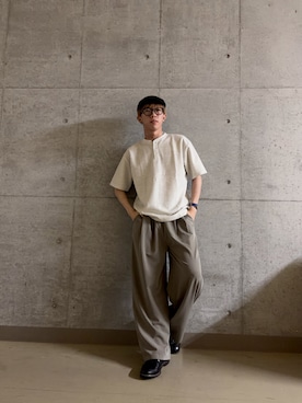 「SENSE OF PLACE by URBAN RESEARCH（センスオブプレイスバイアーバンリサーチ）のヘンリーネックカノコプルオーバー（Tシャツ/カットソー、グレー系）」を使った、アーモンドさん（メンズ・172cm）の夏コーディネート
