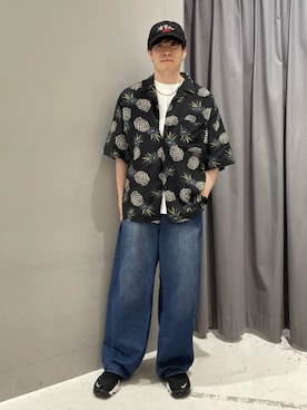 「CRAFT STANDARD BOUTIQUE(クラフトスタンダードブティック)のライトオンス接触冷感デニムパンツ(デニムパンツ、ブルー系)」を使った、Online Storeさん(メンズ・169cm)の夏コーディネート