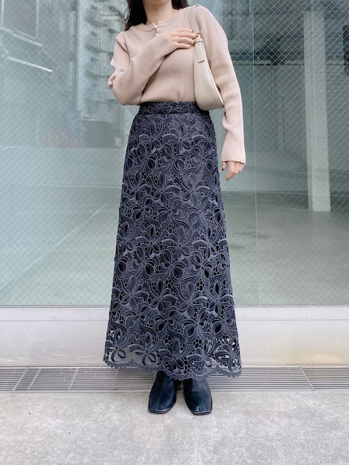 Coral様 パネルスリーブニット×スカートコーデ natural coutureairiさんのスカートを使ったコーディネート