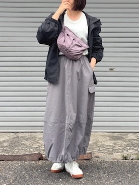 「UNIQLO（ユニクロ）のOFF WHITE/Lサイズ（Tシャツ/カットソー、ホワイト系）」を使った、𝙮𝙪𝙠𝙞さん（レディース・158cm）の春コーディネート