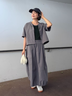 「GU（ジーユー）のGRAY/L（シャツ/ブラウス、グレー系）」を使った、𝙮𝙪𝙠𝙞さん（レディース・158cm）の夏コーディネート