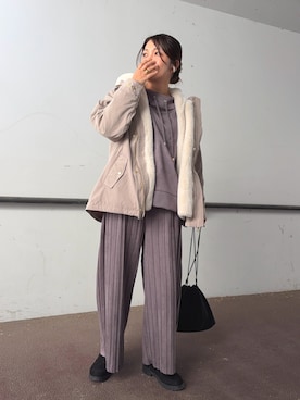 「アイテム（マウンテンパーカー）」を使った、𝙮𝙪𝙠𝙞さん（レディース・158cm）の秋コーディネート