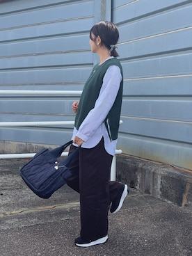 「アイテム（チノパンツ）」を使った、𝙮𝙪𝙠𝙞さん（レディース・158cm）の秋コーディネート