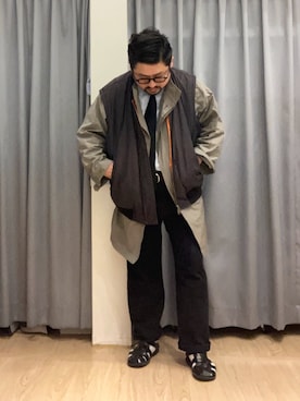 「黒コーデ」｜「アイテム（フォーマルスーツ/小物）」を使った、SHIRTS PLAZA 広島府中イオンモール店さん（メンズ・170cm）の春コーディネート