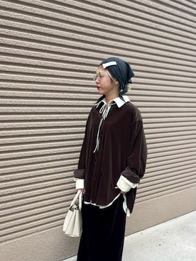 「アイテム（バレッタ/ヘアクリップ）」を使った、ミクさん（レディース・153cm・20代）の秋コーディネート