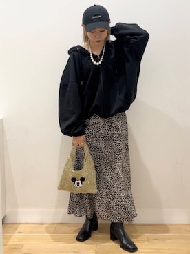 「SENSE OF PLACE by URBAN RESEARCH（センスオブプレイスバイアーバンリサーチ）のアニマルパターンナロースカート（スカート）」を使った、ミクさん（レディース・153cm）の秋コーディネート