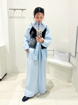 「SENSE OF PLACE by URBAN RESEARCH(センスオブプレイスバイアーバンリサーチ)のストライプタックパンツ(その他パンツ、ブルー系)」を使った、ミクさん(レディース・153cm)の秋コーディネート