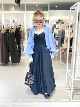 「アイテム（スニーカー）」を使った、ミクさん（レディース・153cm・20代）の秋コーディネート