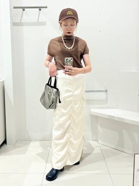 「アイテム（スリッポン）」を使った、ミクさん（レディース・153cm）の夏コーディネート