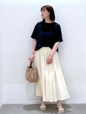 「Elura（エルーラ）のアイテム（スカート）」を使った、きわさん（レディース・170cm）の春コーディネート