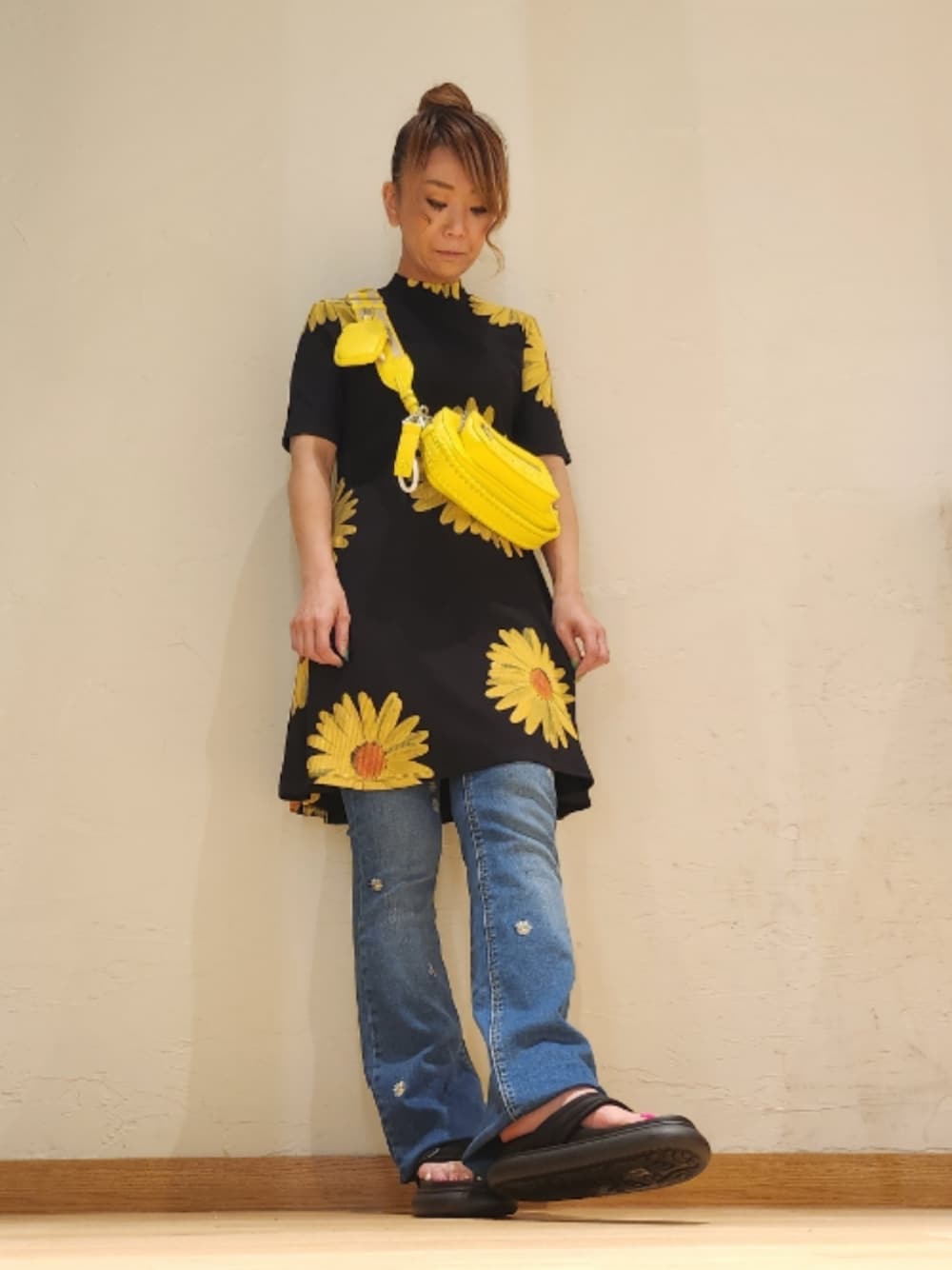 Desigual（デシグアル）の「M. Christian Lacroix マーガレット