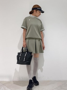 「アイテム（サンバイザー）」を使った、MAMIさん（レディース・163cm）の秋コーディネート