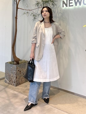 「RED CARD TOKYO（レッドカード）のアイテム（パンツ）」を使った、Natsuさん（レディース・158cm）の春コーディネート