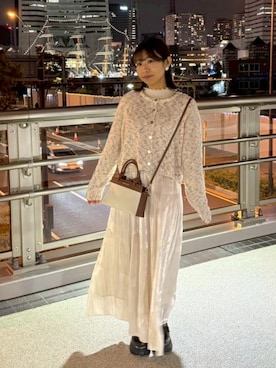 「アイテム（ローファー）」を使った、𝘢 𝘬 𝘢 𝘯 𝘦さん（レディース・156cm・20代）の秋コーディネート