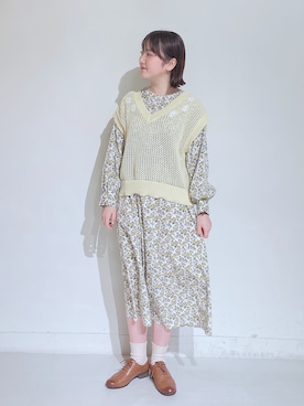 「アイテム（ベスト）」を使った、にしダさん（レディース・161cm）の春コーディネート