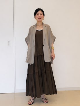 「LOUNGEDRESS（ラウンジドレス）のサテンティアードキャミワンピース（ワンピース、ホワイト系）」を使った、Loungedress_yamakawaさん（レディース・153cm）の春コーディネート