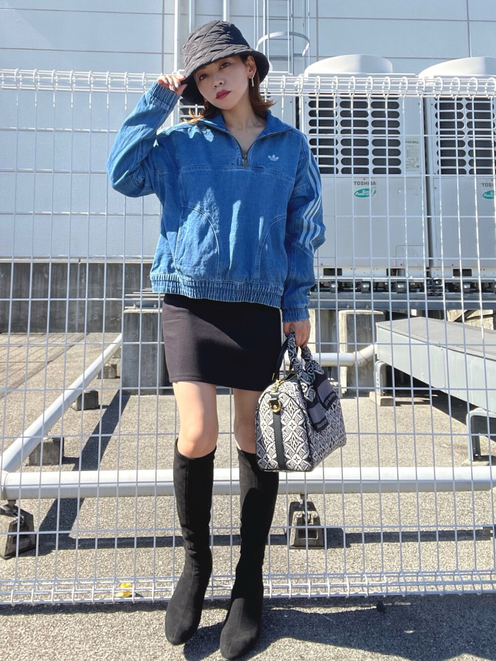 adidas TRACK TOP /アディカラー デニムクロップドトラックトップ adidas TRACK TOP / アディカラー デニムクロップド トラック